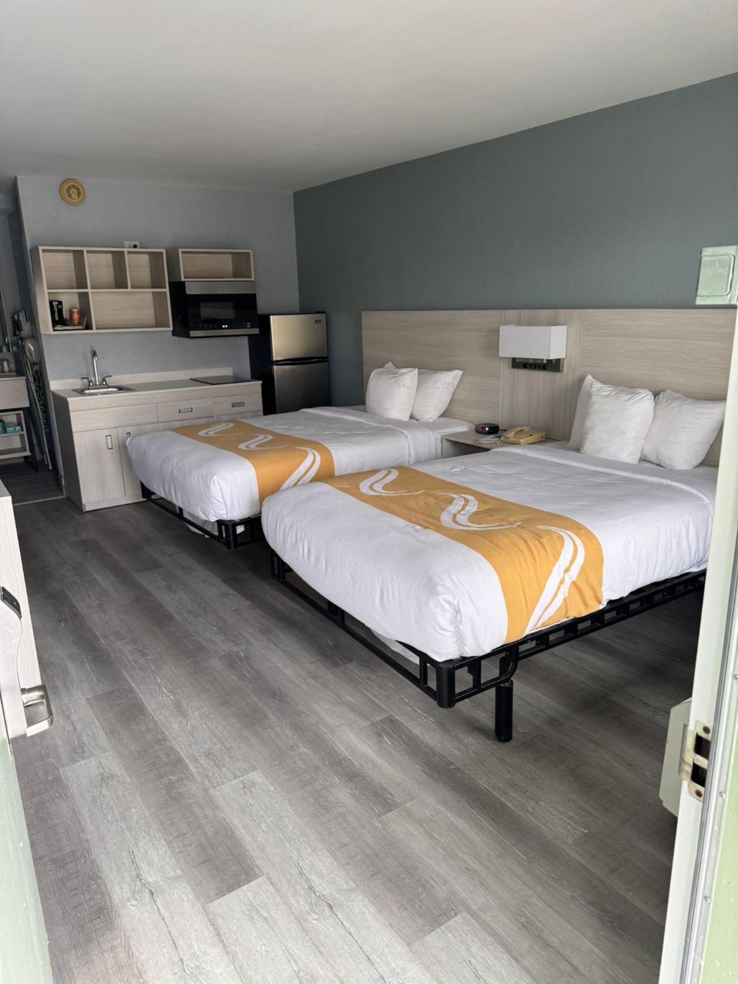 Quality Inn Christiansburg - Blacksburg Екстер'єр фото